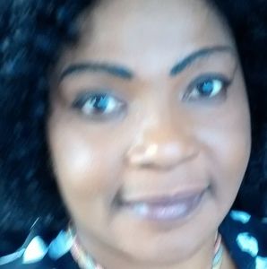 Meet your Posher, Josee